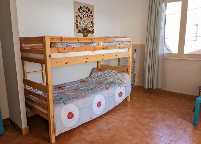 T4 Proche Et Commerces, 80m2, 6 Pers, Lave-linge, Tv - Fr-1-797-23 Lejlighed *